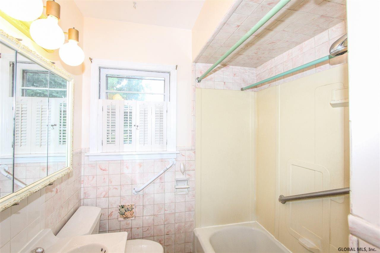 1367 Midline Road Amsterdam, NY 12010 - Photo 12 of 25 Photo 12