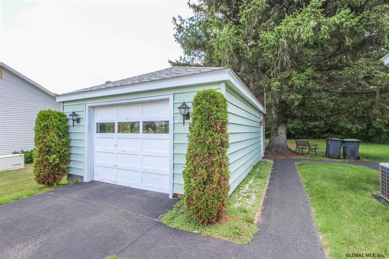 1367 Midline Road Amsterdam, NY 12010 - Photo 23 of 25 Photo 23
