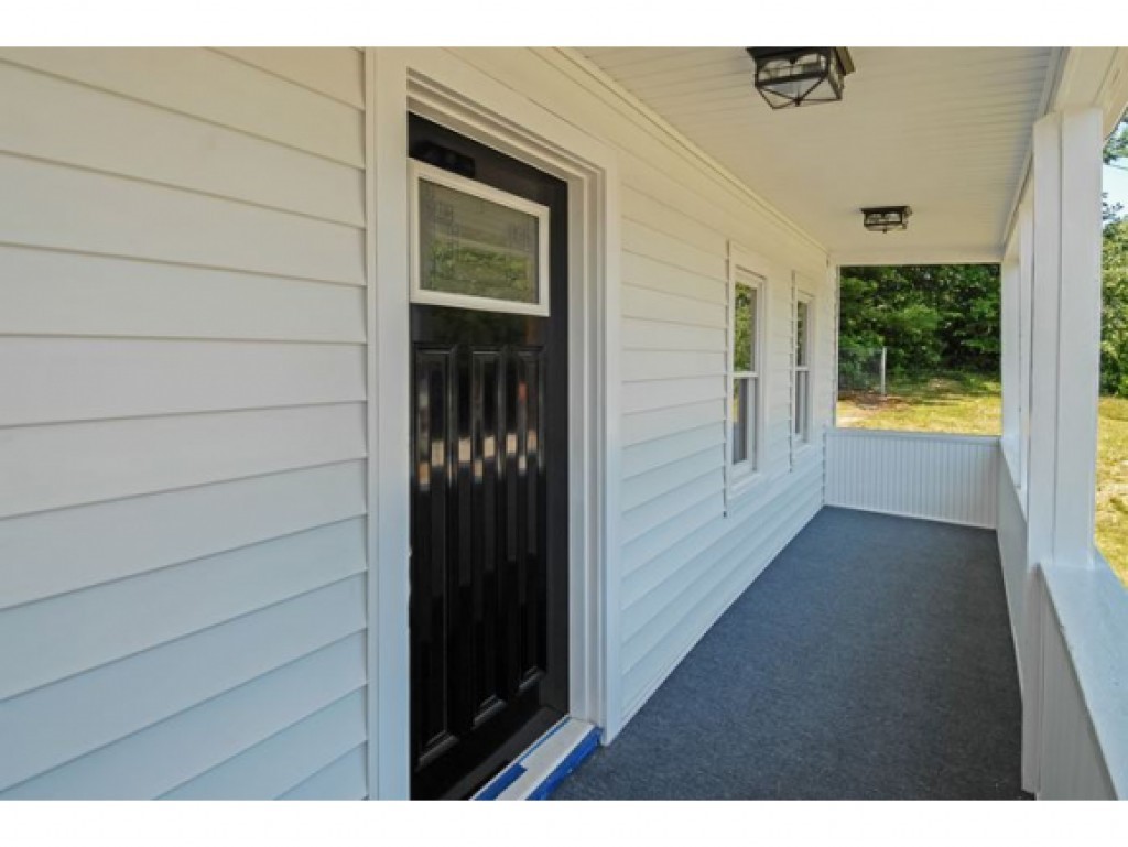 61 Buffumsville Road Somersworth, NH 03878 - Photo 2 of 29 Gallery Image 2