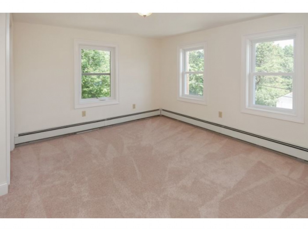 61 Buffumsville Road Somersworth, NH 03878 - Photo 11 of 29 Gallery Image 11