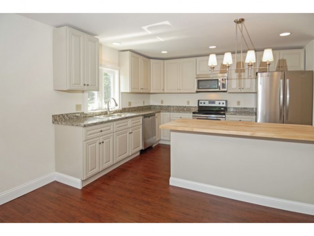61 Buffumsville Road Somersworth, NH 03878 - Photo 4 of 29 Gallery Image 4