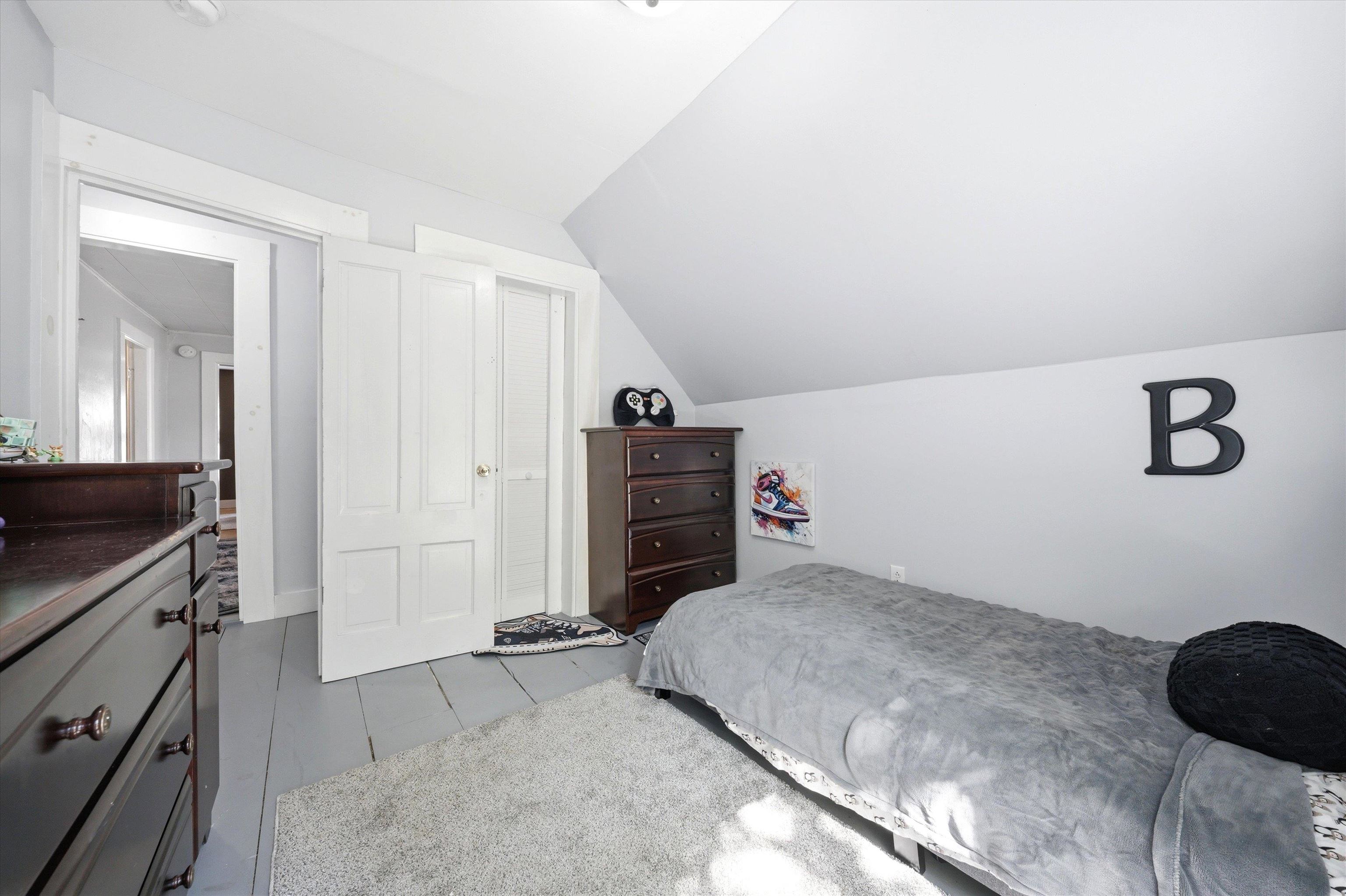 26 Center Street Walpole, NH 03609 - Photo 21 of 35