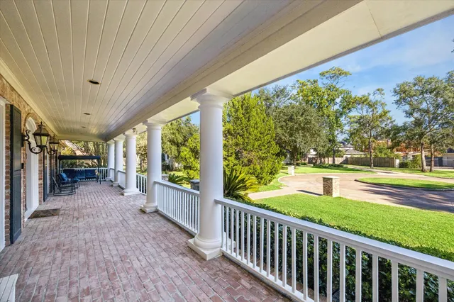 $4,995,000 | 223 Heritage Oaks Lane, Houston, TX 77024