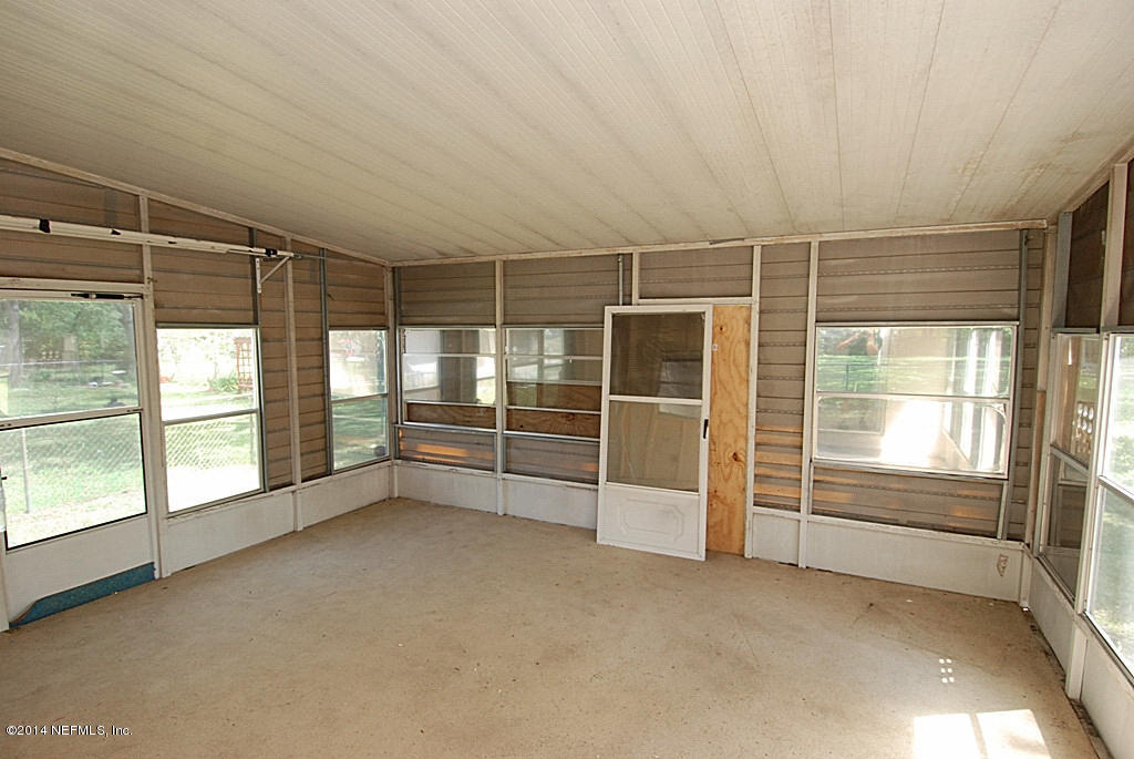 2137 Fouraker Road Jacksonville, FL 32210 - Photo 9 of 10 DSC_06590010