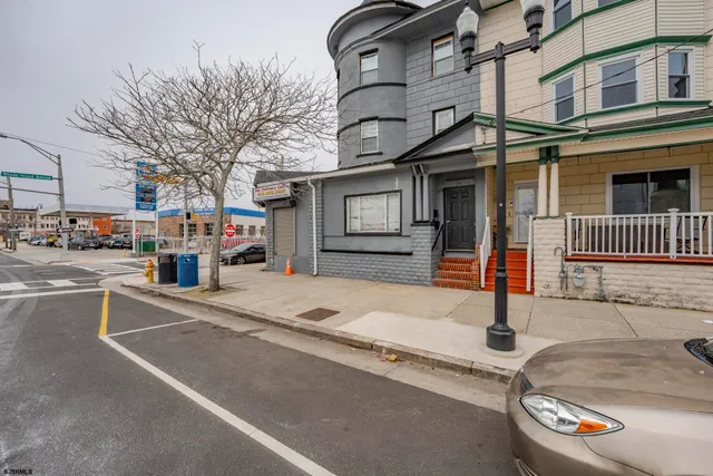 $559,900 | 325 Atlantic Avenue, Atlantic City, NJ 08401