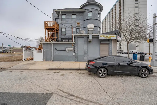 $559,900 | 325 Atlantic Avenue, Atlantic City, NJ 08401