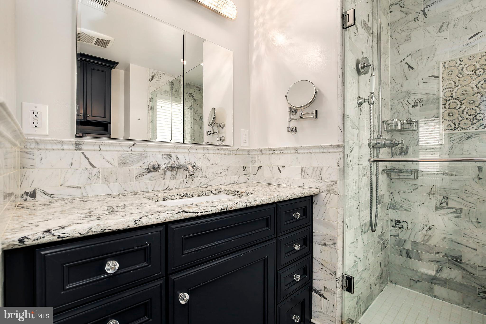 4319 Reno Road Northwest Washington, DC 20008 - Photo 19 of 29 Bath (Master)