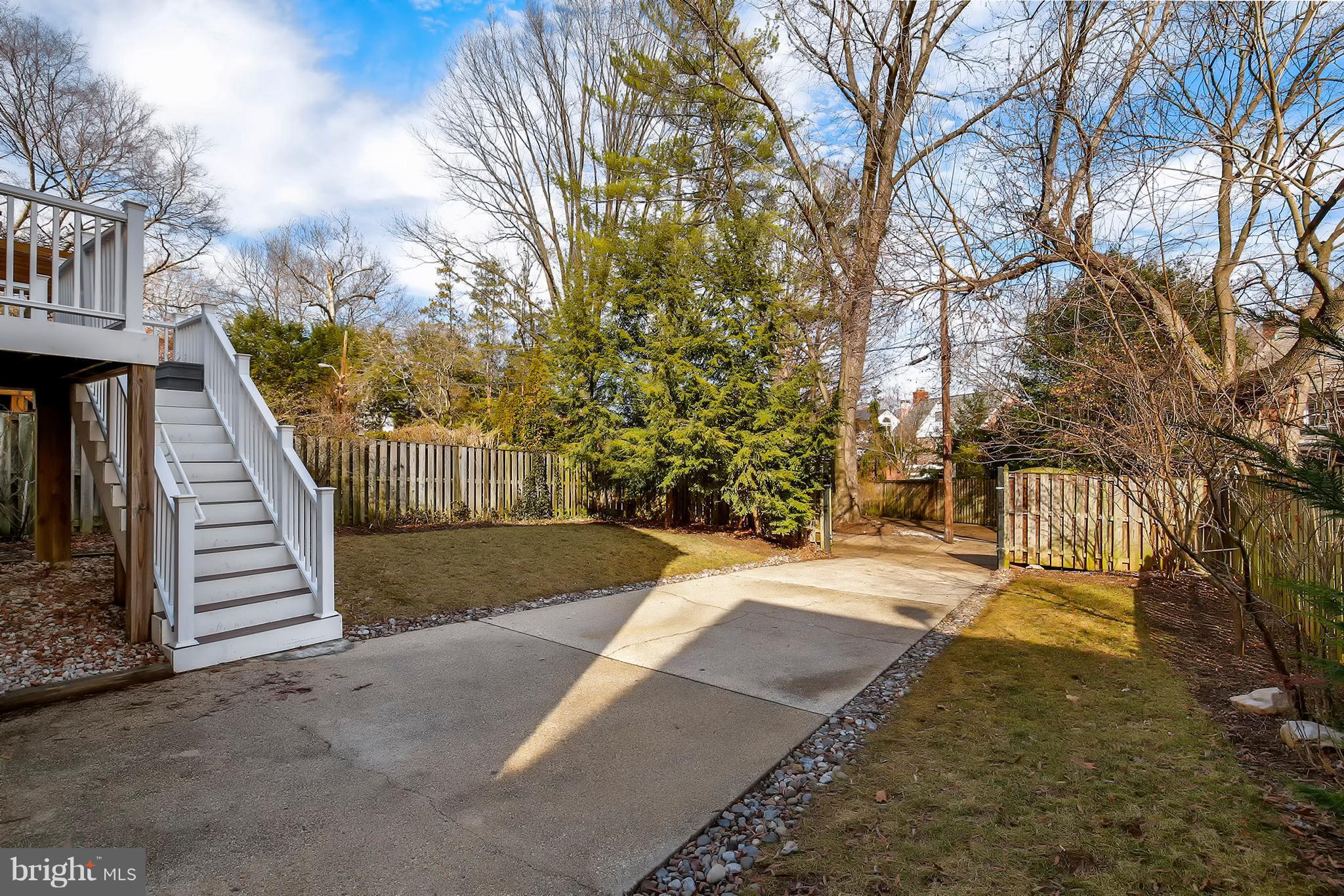 4319 Reno Road Northwest Washington, DC 20008 - Photo 28 of 29 Exterior (Rear)
