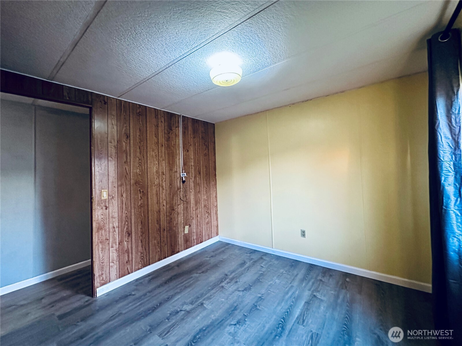 5600 Mt Solo Road, Unit 124 Longview, WA 98632 - Photo 12 of 21 a view of hallway with wooden floor