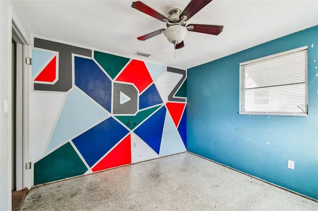 a view of a house with a outdoor space