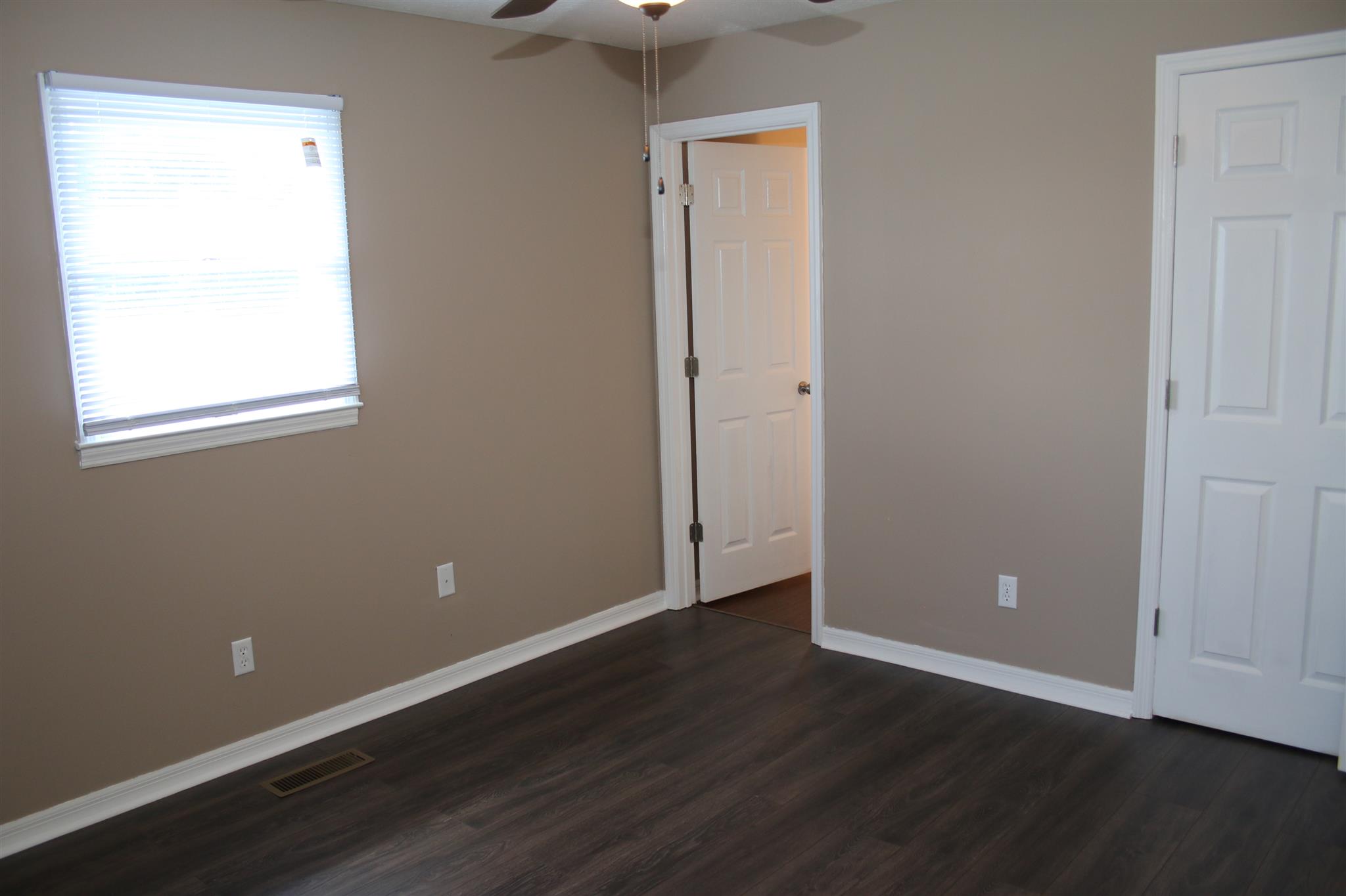 30377 Old Scrouge Road Ardmore, AL 35739 - Photo 14 of 23 Master Bedroom