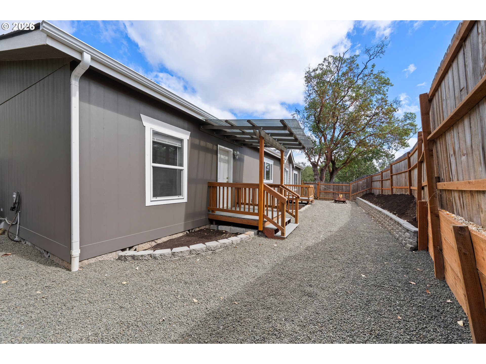 4458 Shoestring Road Riddle, OR 97469 - Photo 40 of 43