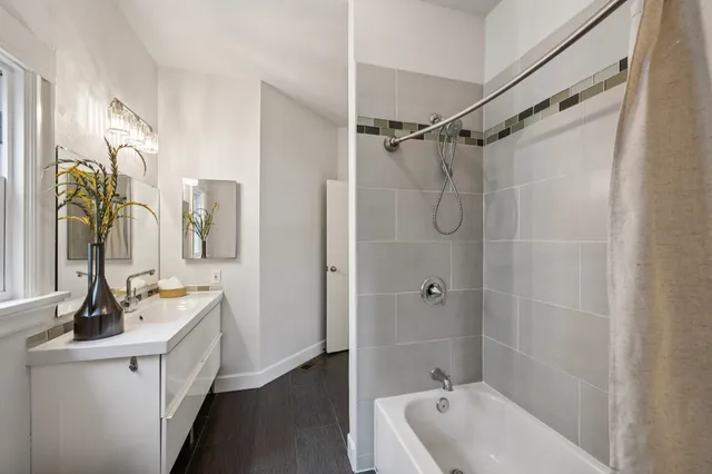 $749,000 | 5216 Market Street, Oakland, CA 94608