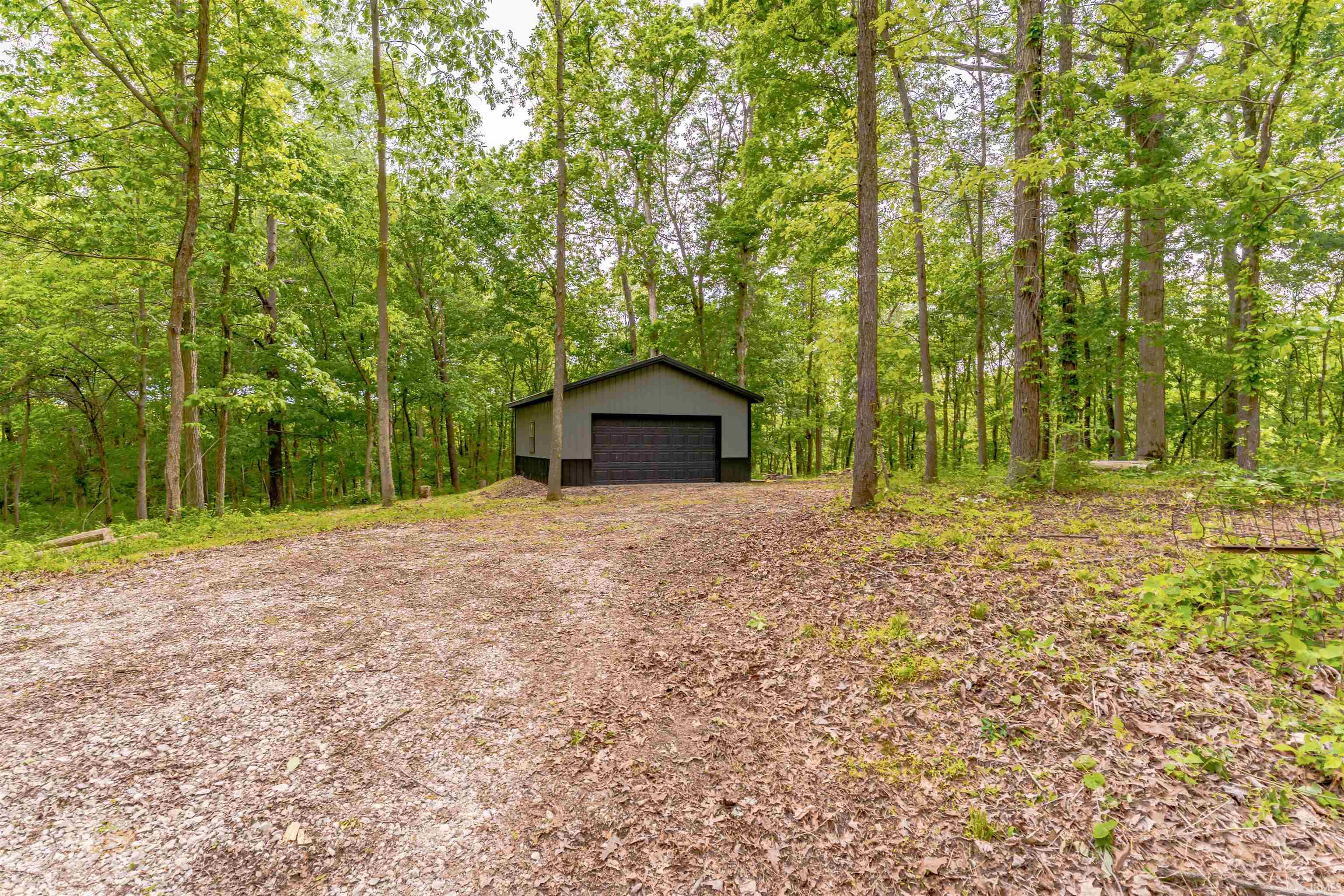 2303 Schroeder Road Evansville, IN 47725 - Photo 10 of 11