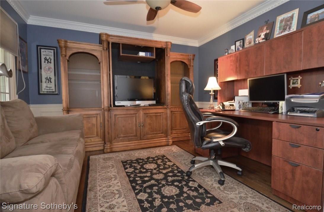1860 Yorkshire Road Birmingham, MI 48009 - Photo 21 of 48 24 - dining room turned office.JPG