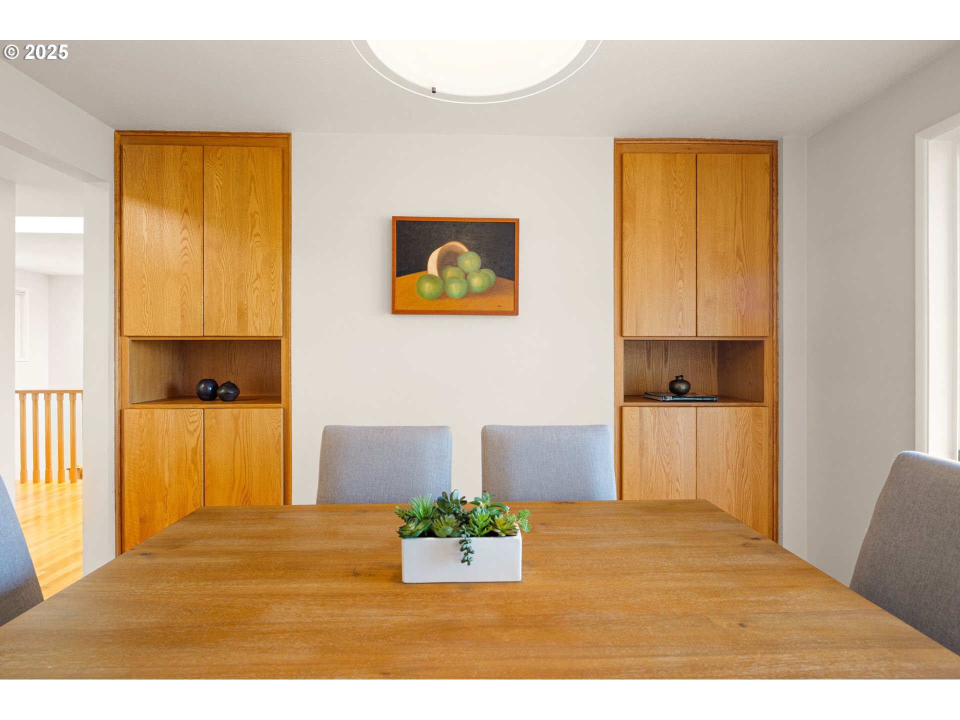 2555 Birch Lane Eugene, OR 97403 - Photo 14 of 40