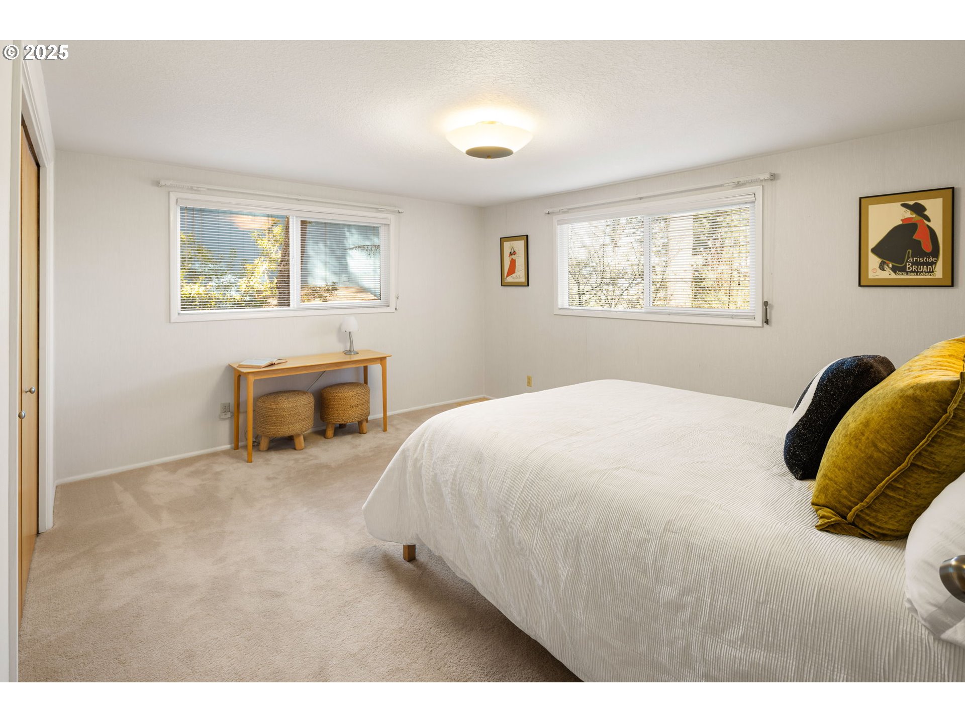 2555 Birch Lane Eugene, OR 97403 - Photo 22 of 40