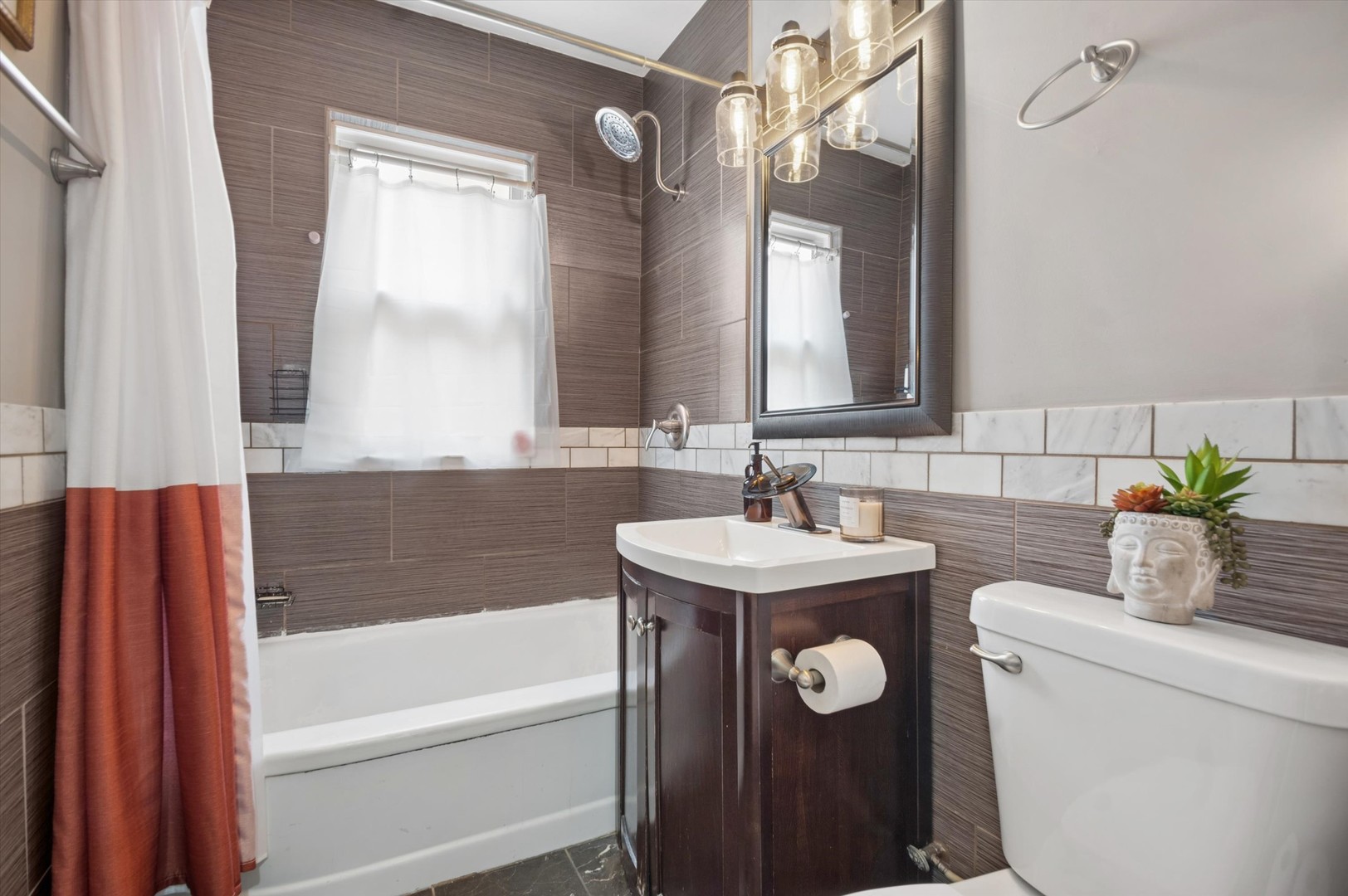 3829 West 69th Street Chicago, IL 60629 - Photo 11 of 18