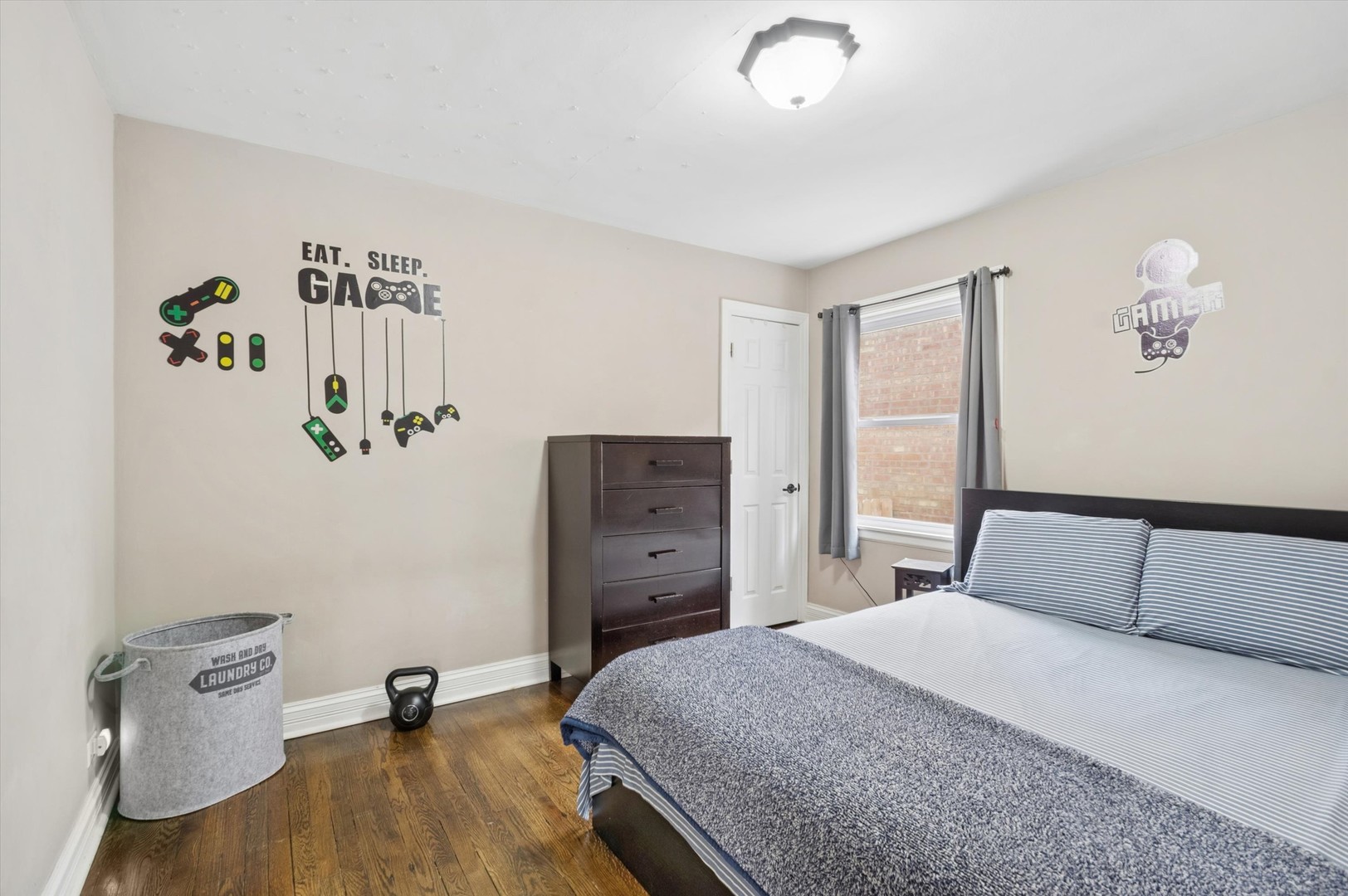 3829 West 69th Street Chicago, IL 60629 - Photo 12 of 18