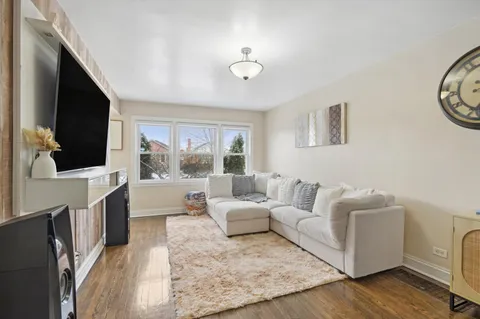 $374,900 | 3829 West 69th Street, Chicago, IL 60629
