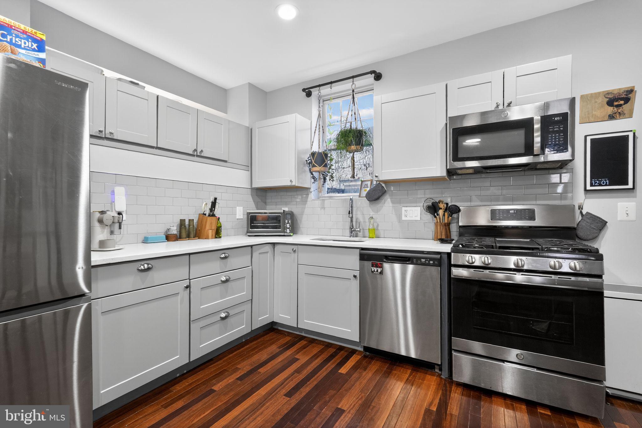 1616 Webster Street Philadelphia, PA 19146 - Photo 14 of 34 Kitchen