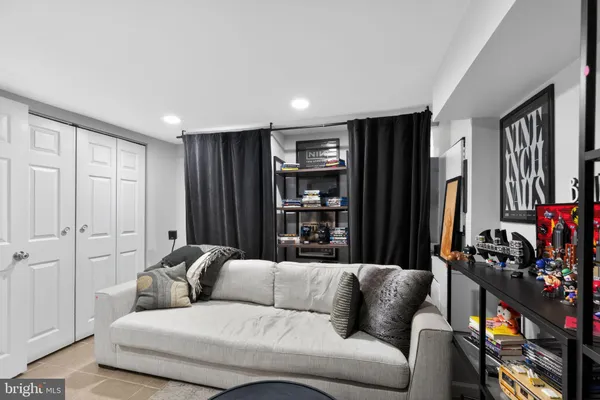 $2,800 | 1616 Webster Street, Philadelphia, PA 19146