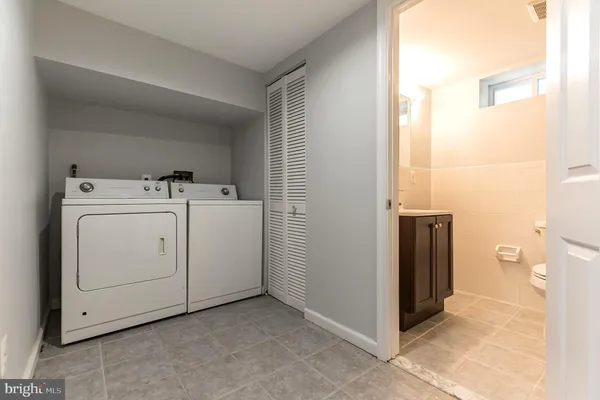 $2,800 | 1616 Webster Street, Philadelphia, PA 19146