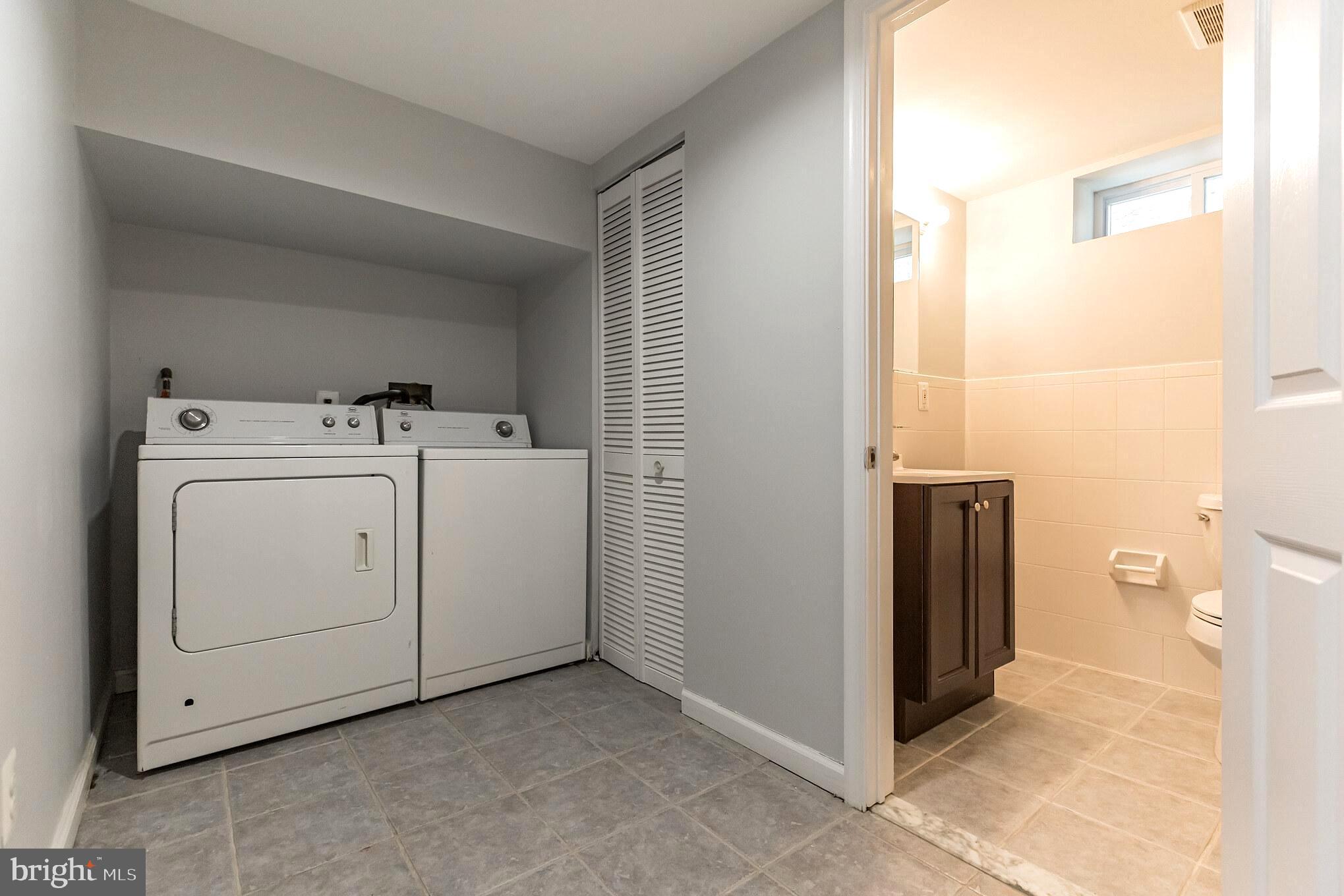 1616 Webster Street Philadelphia, PA 19146 - Photo 24 of 34 Basement laundry