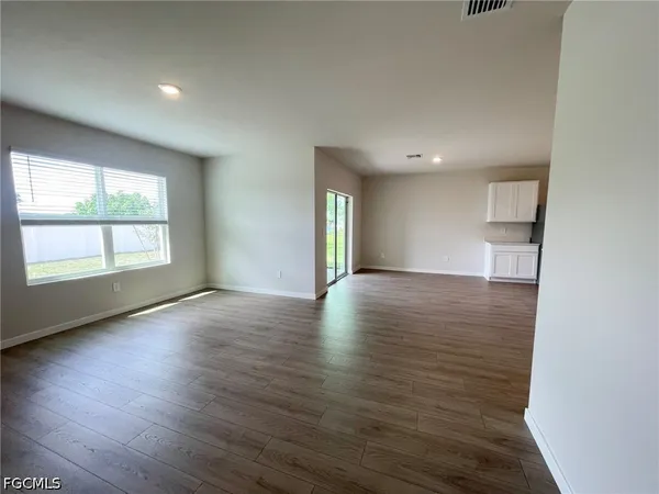 $2,200 | 920 Northeast 10th Street, Cape Coral, FL 33909