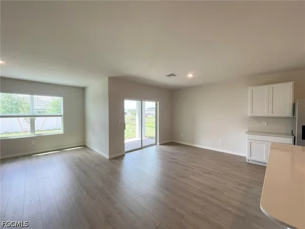 $2,200 | 920 Northeast 10th Street, Cape Coral, FL 33909