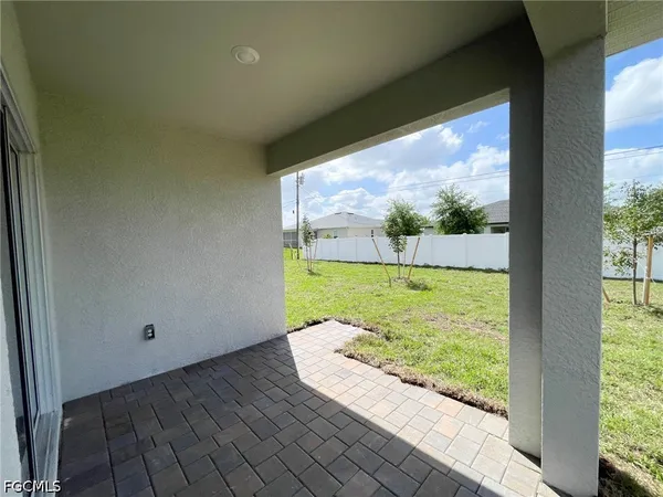 $2,200 | 920 Northeast 10th Street, Cape Coral, FL 33909