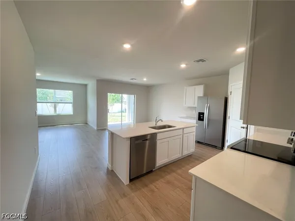 $2,200 | 920 Northeast 10th Street, Cape Coral, FL 33909
