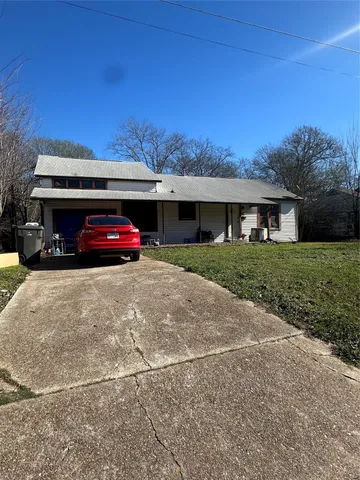 $110,000 | 214 Scarborough Street, Lufkin, TX 75904