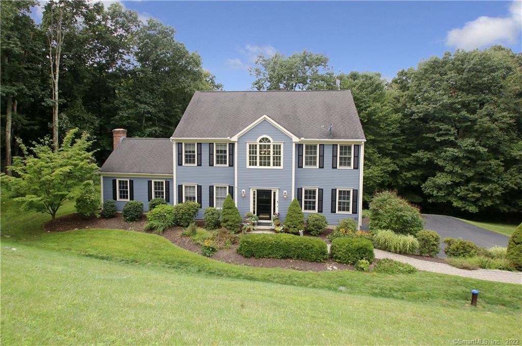 18 Cobblers Mill Road Newtown, CT 06482 - Photo 1 of 1