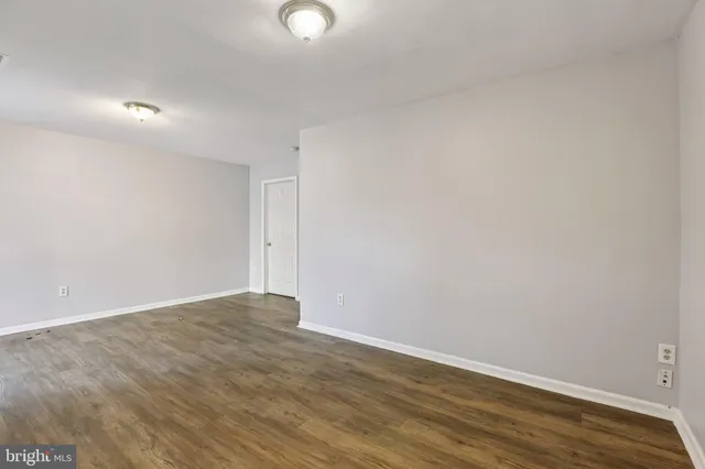 $2,600 | 1305 Riverwood Way, Unit 322, Baltimore, MD 21226