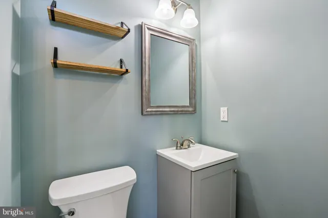 $2,600 | 1305 Riverwood Way, Unit 322, Baltimore, MD 21226