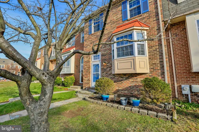 $2,600 | 1305 Riverwood Way, Unit 322, Baltimore, MD 21226
