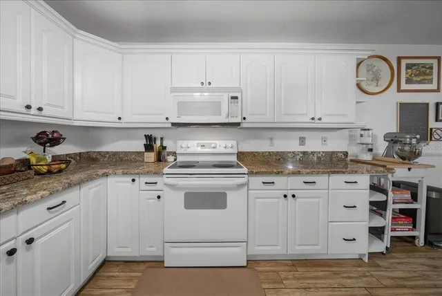 $264,000 | 416 Northeast 21st Terrace, Ocala, FL 34470