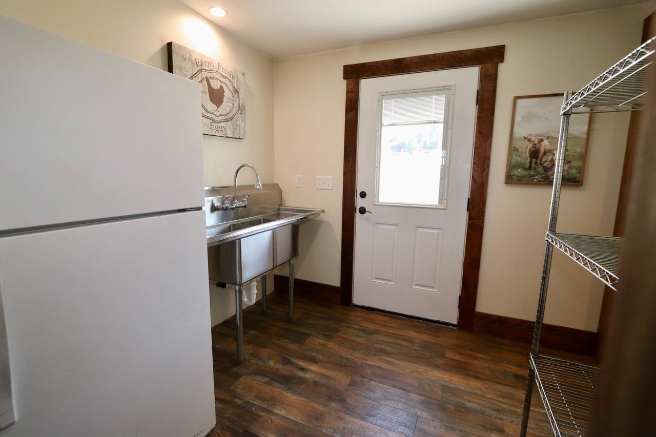 12804 South Jackson Road Mica, WA 99023 - Photo 29 of 49
