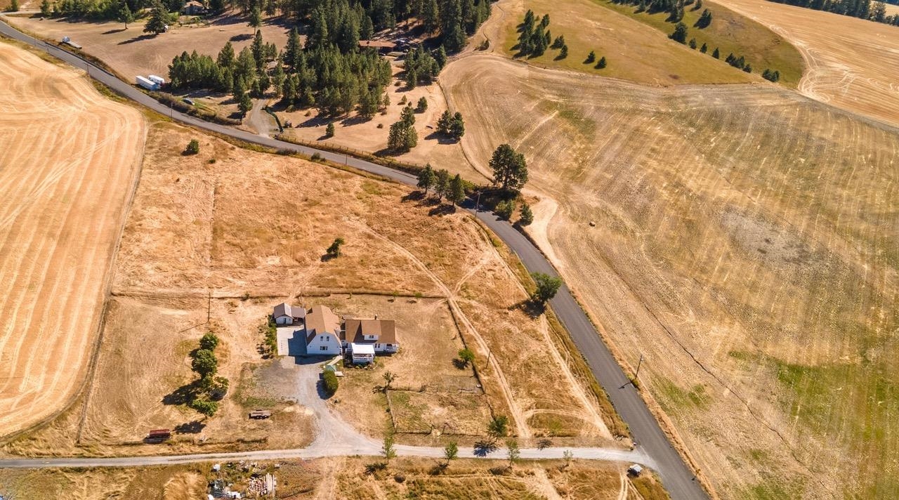 12804 South Jackson Road Mica, WA 99023 - Photo 47 of 49