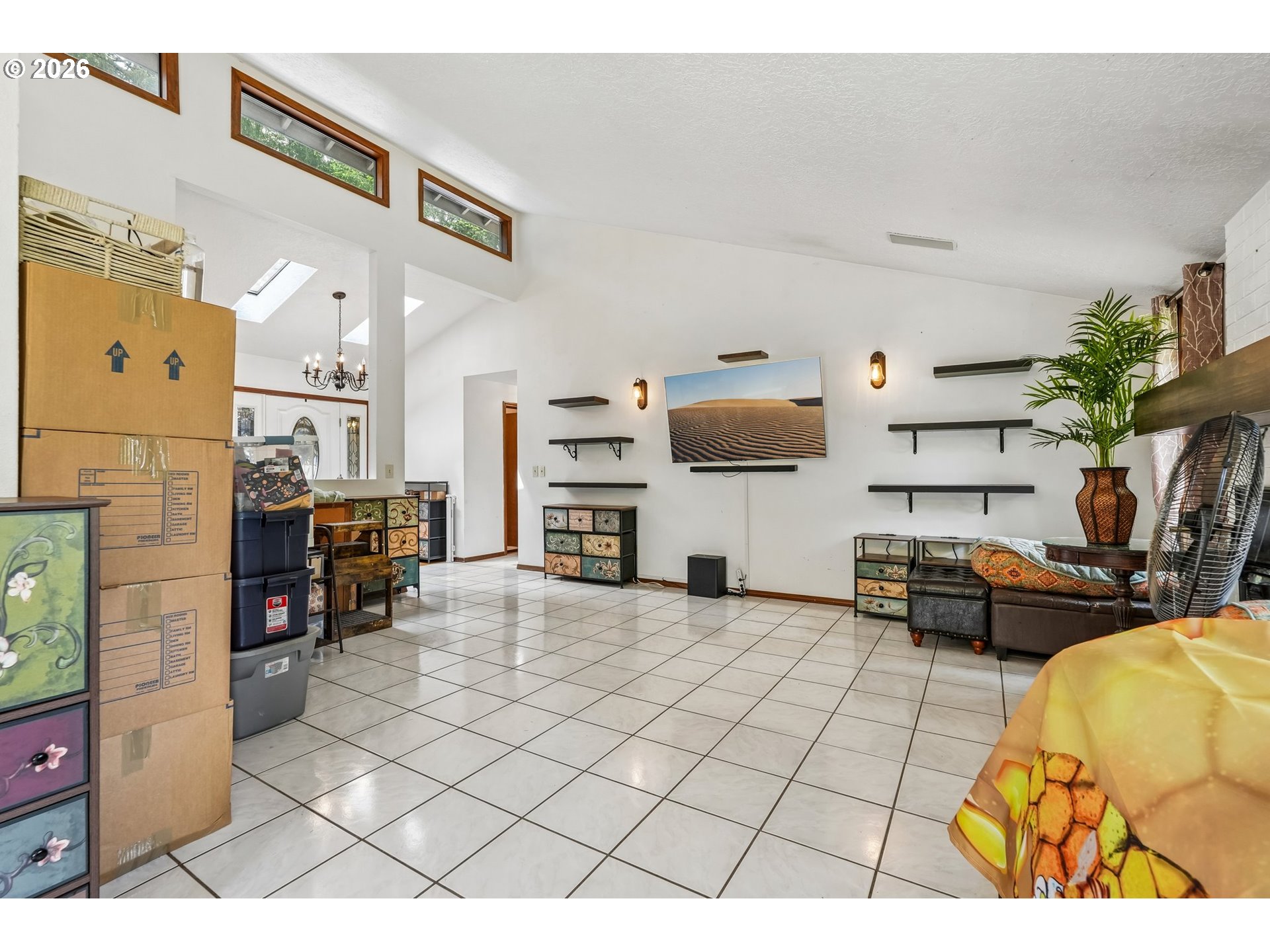 13620 Southwest Fern Street Portland, OR 97223 - Photo 5 of 41
