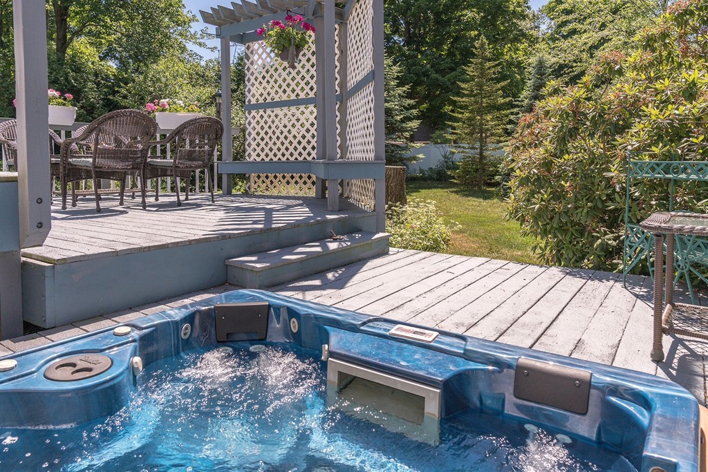 1 Anthony Road Bedford, MA 01730 - Photo 25 of 29 Gallery Image 25