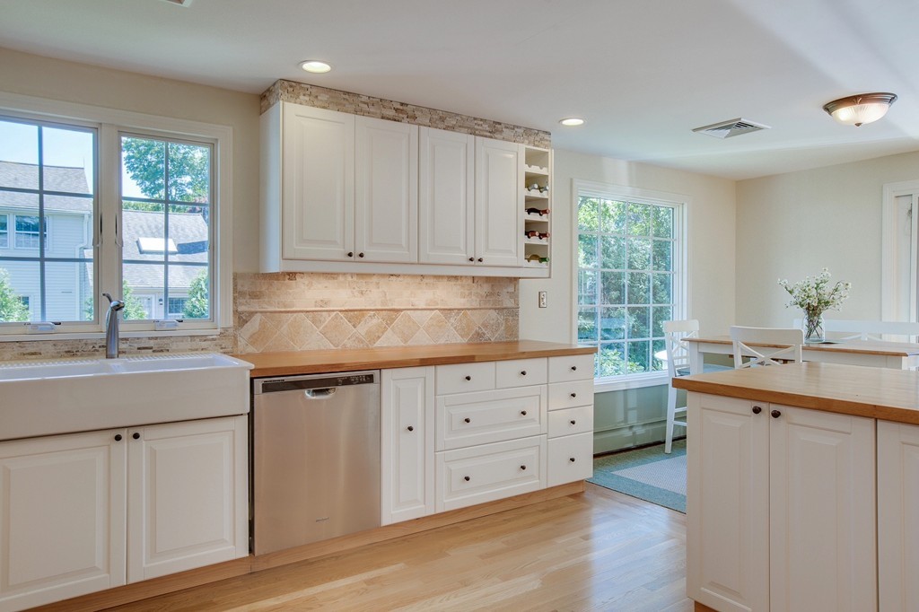 1 Anthony Road Bedford, MA 01730 - Photo 7 of 29 Gallery Image 7