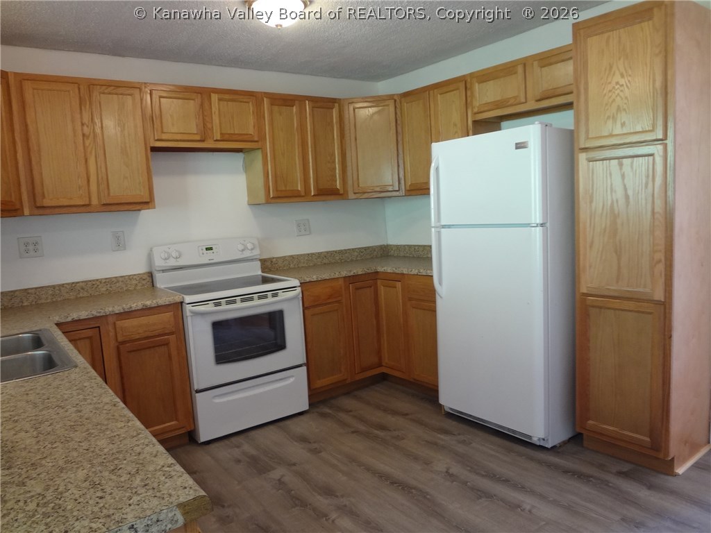 1126 Strawberry Road St. Albans, WV 25177 - Photo 7 of 17 Gallery Image 7