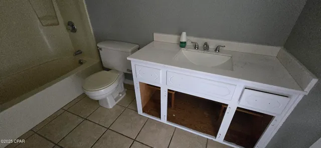 $129,900 | 632 Carver Circle, Alford, FL 32420