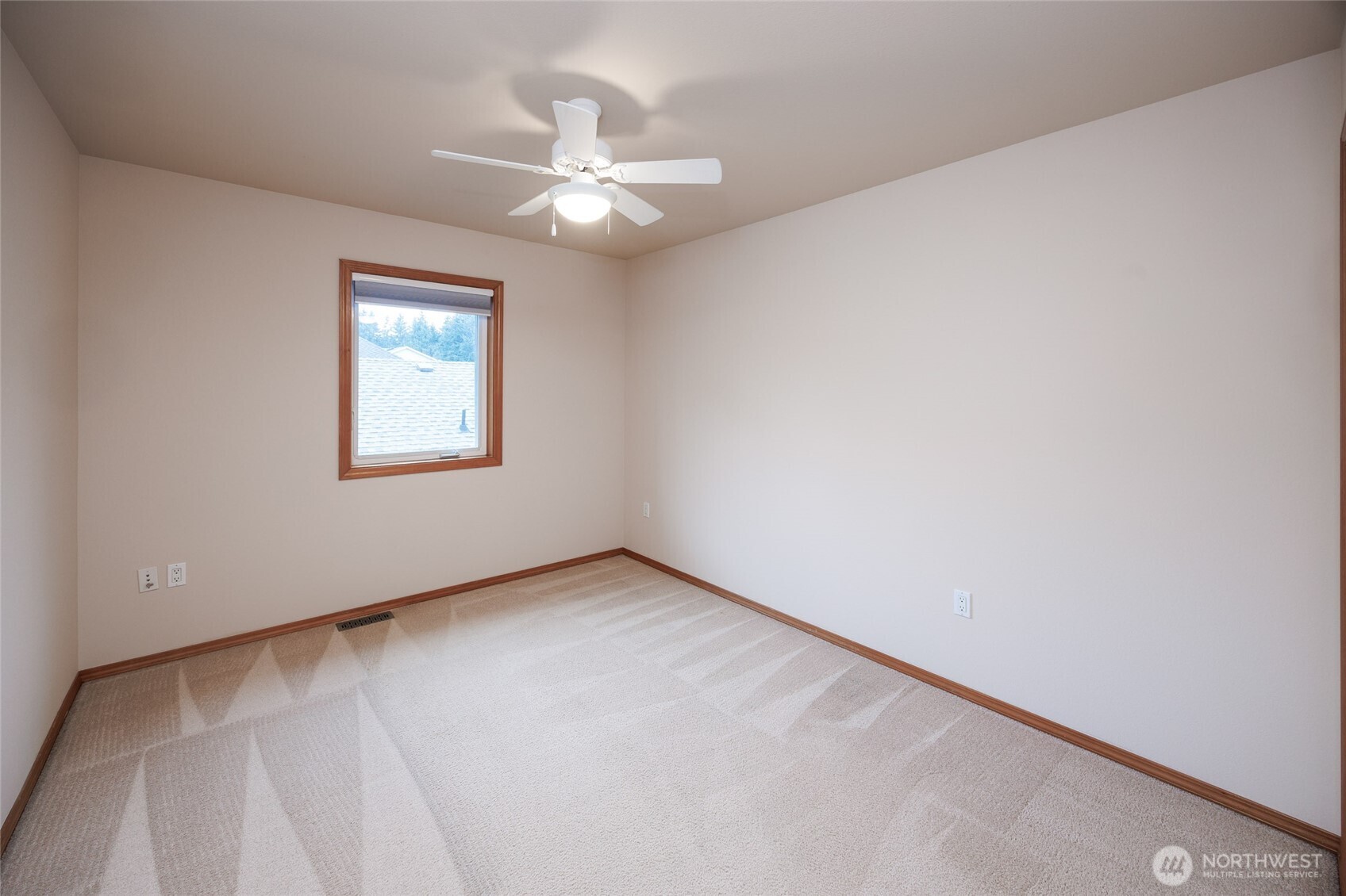 17001 31st Drive Southeast Bothell, WA 98012 - Photo 25 of 39