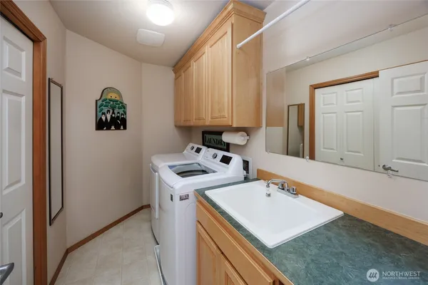 $1,379,950 | 17001 31st Drive Southeast, Bothell, WA 98012