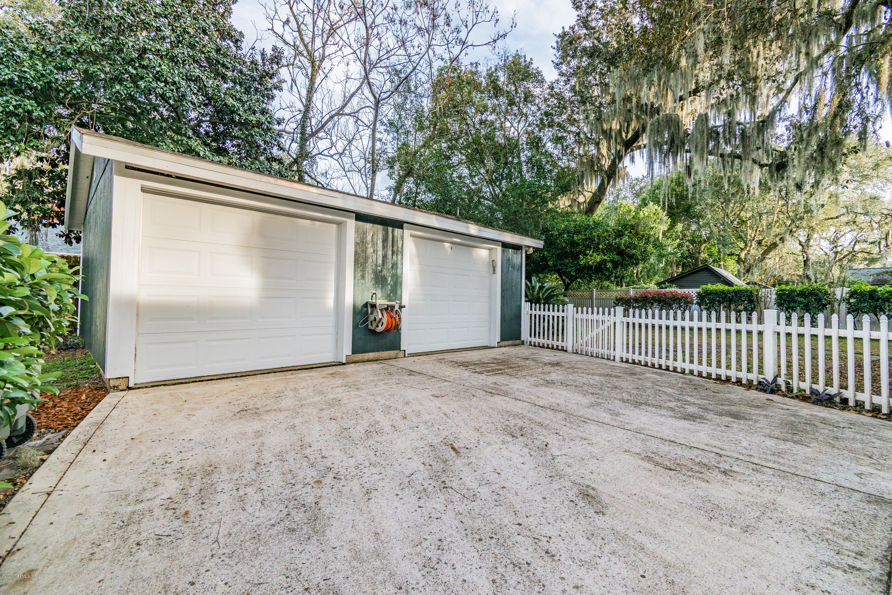 1371 Nicholson Road Jacksonville, FL 32207 - Photo 33 of 47 Oversized 2 car garage