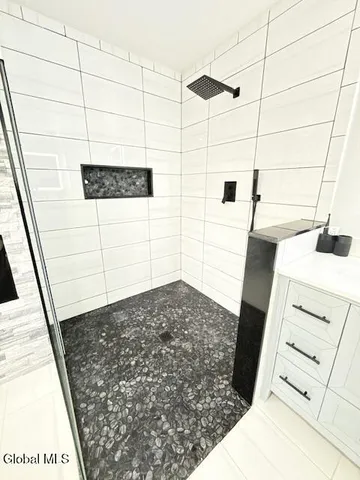 $875,000 | 21 Veranda Lane, Queensbury, NY 12804