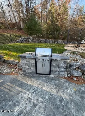 $875,000 | 21 Veranda Lane, Queensbury, NY 12804